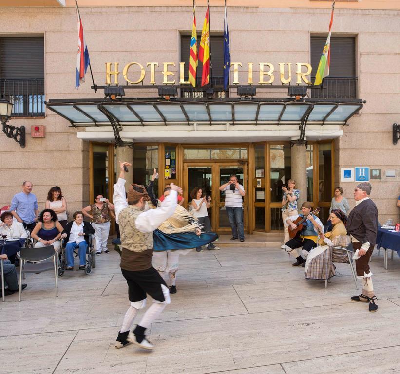Hotel Tibur Zaragoza Exteriör bild