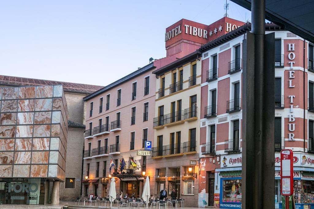 Hotel Tibur Zaragoza Exteriör bild